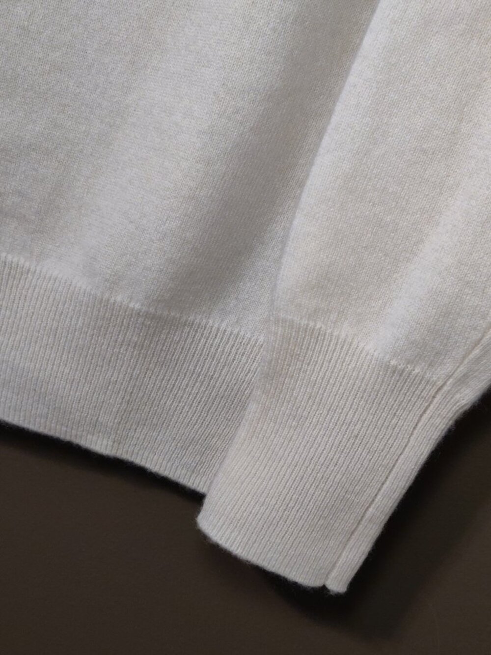 Tuckernuck Ivory 100% Cashmere Turtleneck Sweater SIZE XS - Picture 4 of 6
